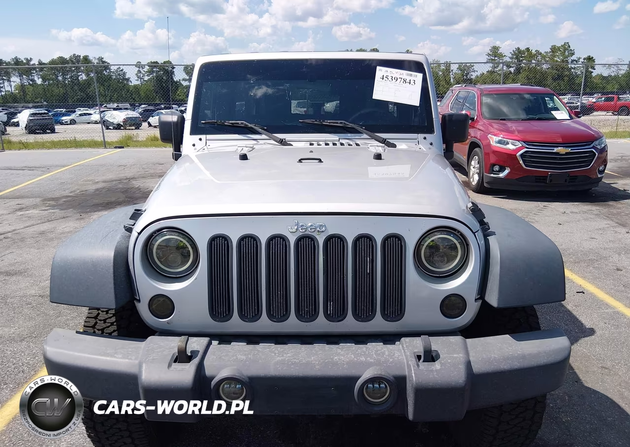 2010 Jeep Wrangler Unlimited Sport VIN:1J4BA3H10AL159907 - 12