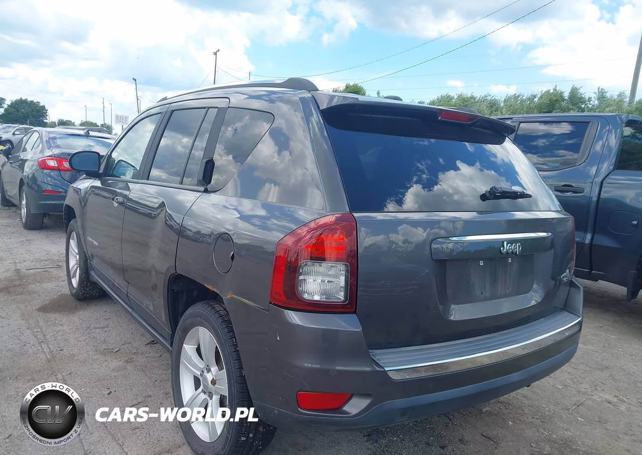 2015 JEEP COMPASS LATITUDE VIN:1C4NJCEA9FD236430 - 3