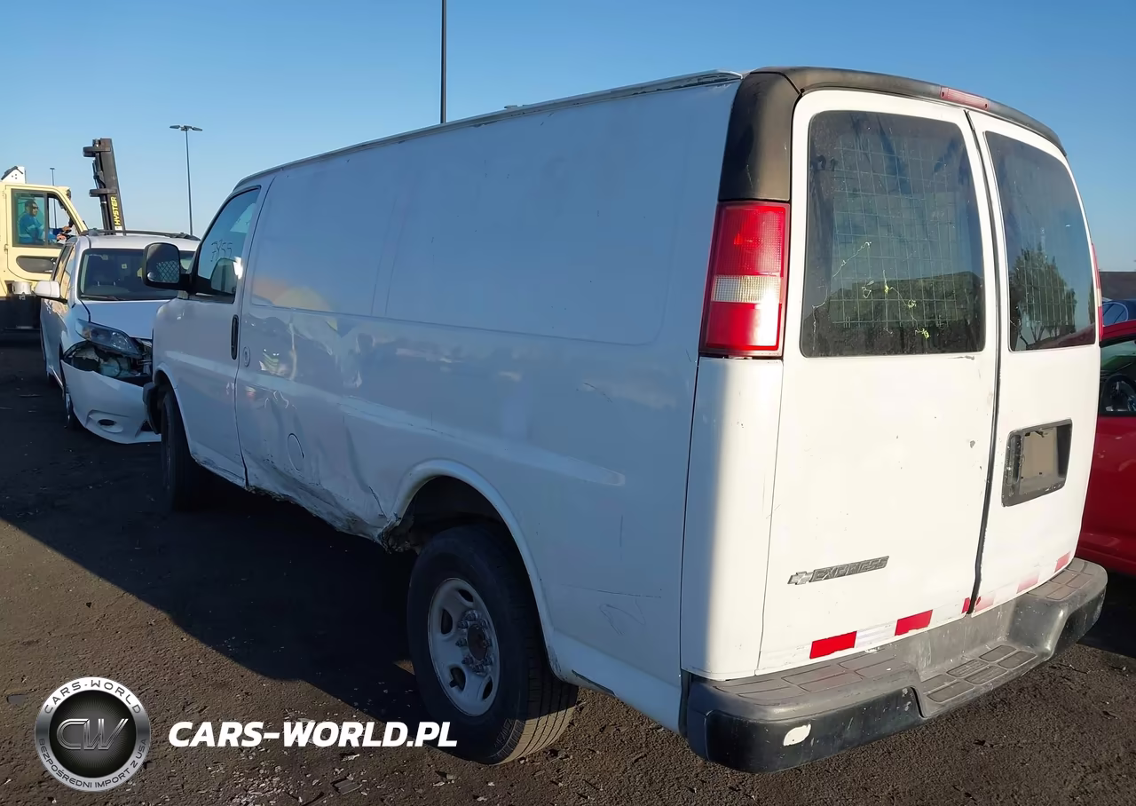 2007 Chevrolet Express Work Van VIN:1GCGG25V271240391 - 3