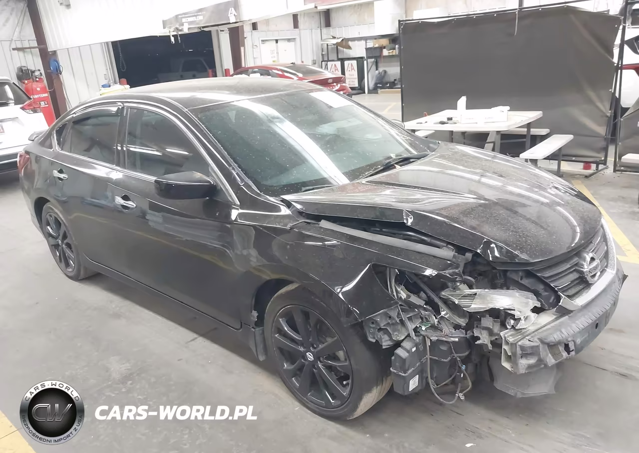 2017 Nissan Altima 2.5 Sr – zdjęcie 1 z 16