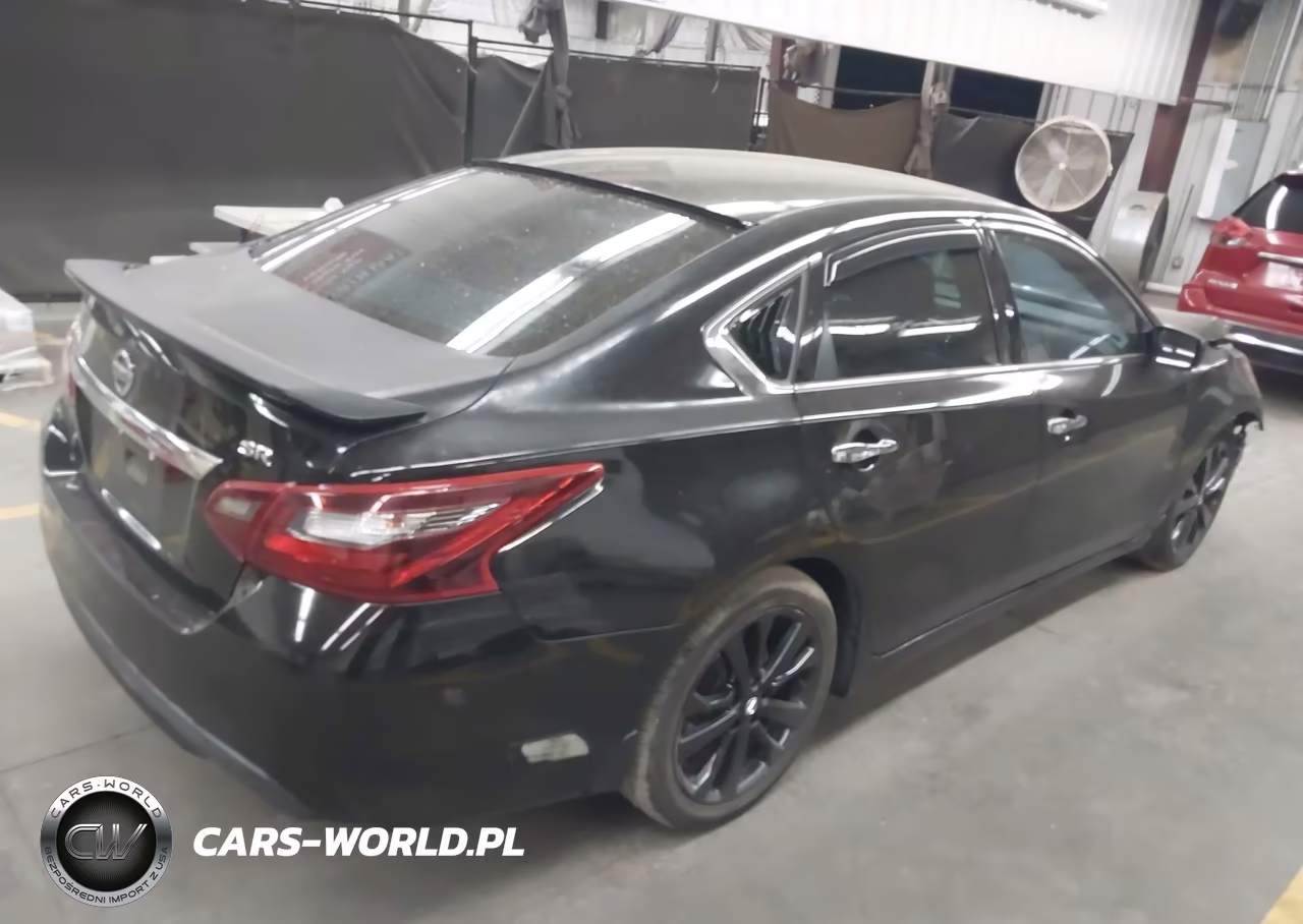 2017 Nissan Altima 2.5 Sr VIN:1N4AL3AP0HC197437 - 4