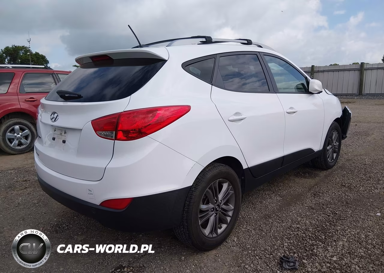 2014 Hyundai Tucson Se VIN:KM8JU3AG8EU930293 - 4