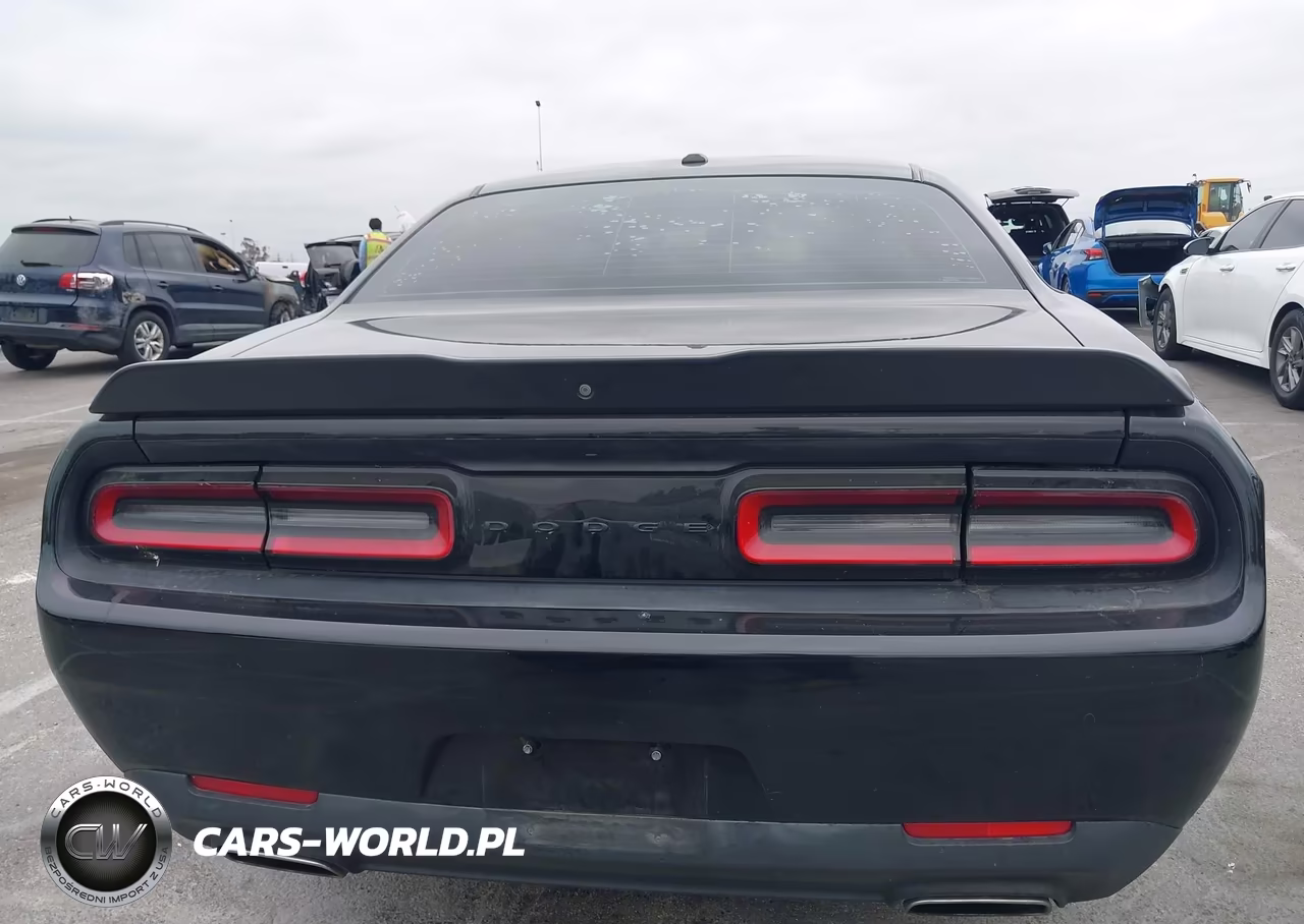 2021 Dodge Challenger Sxt VIN:2C3CDZAG4MH560465 - 16