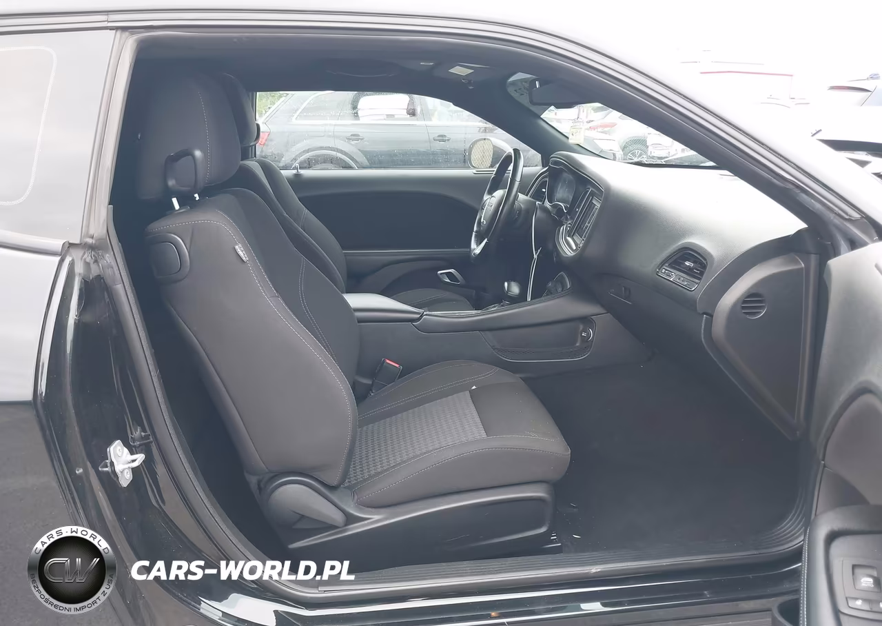 2021 Dodge Challenger Sxt VIN:2C3CDZAG4MH560465 - 5