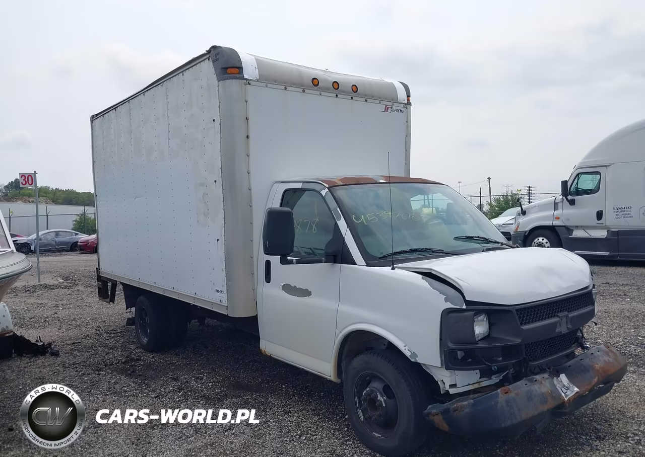2007 Chevrolet Express Cutaway Work Van