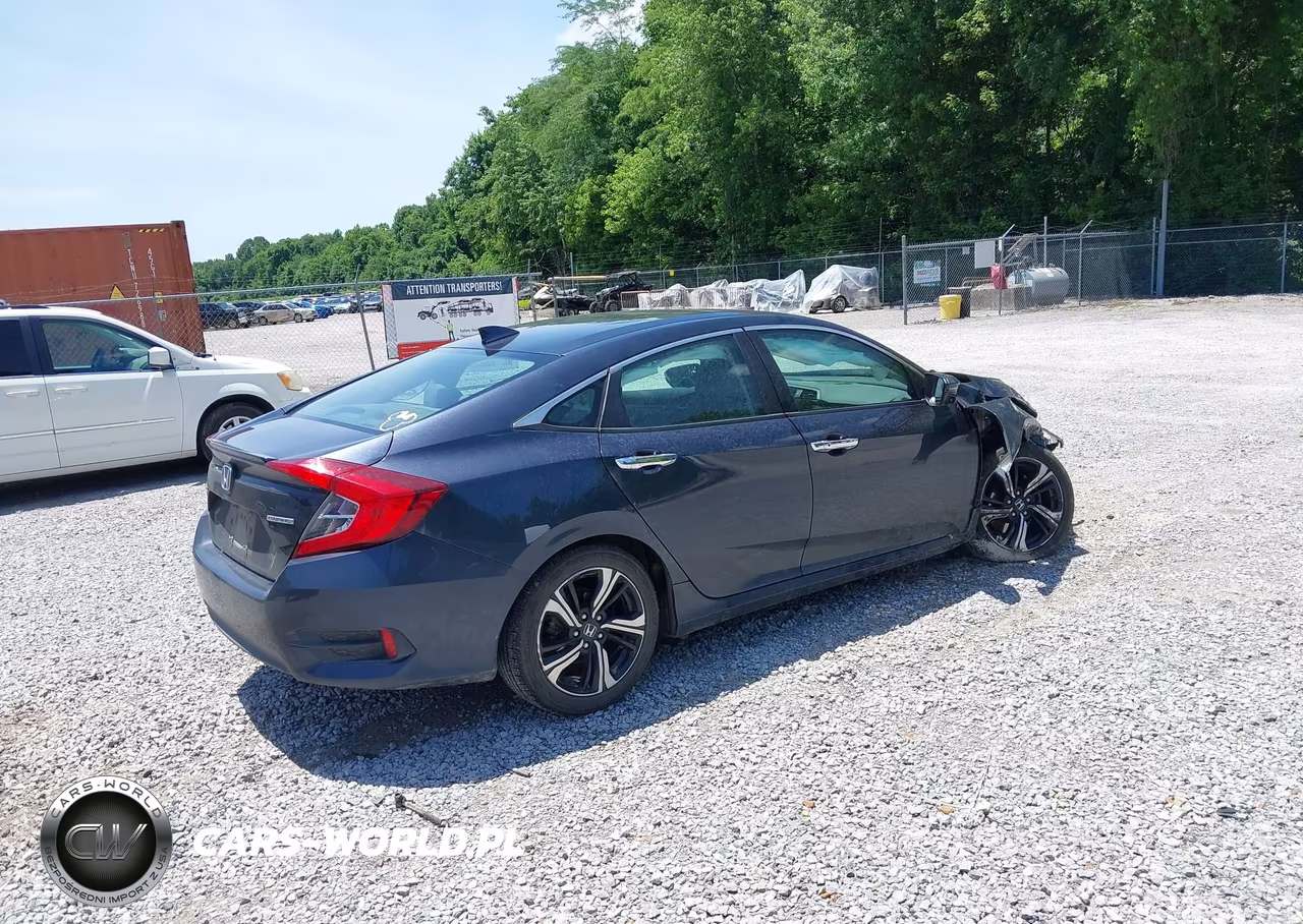 2016 Honda Civic Touring VIN:19XFC1F93GE012478 - 4