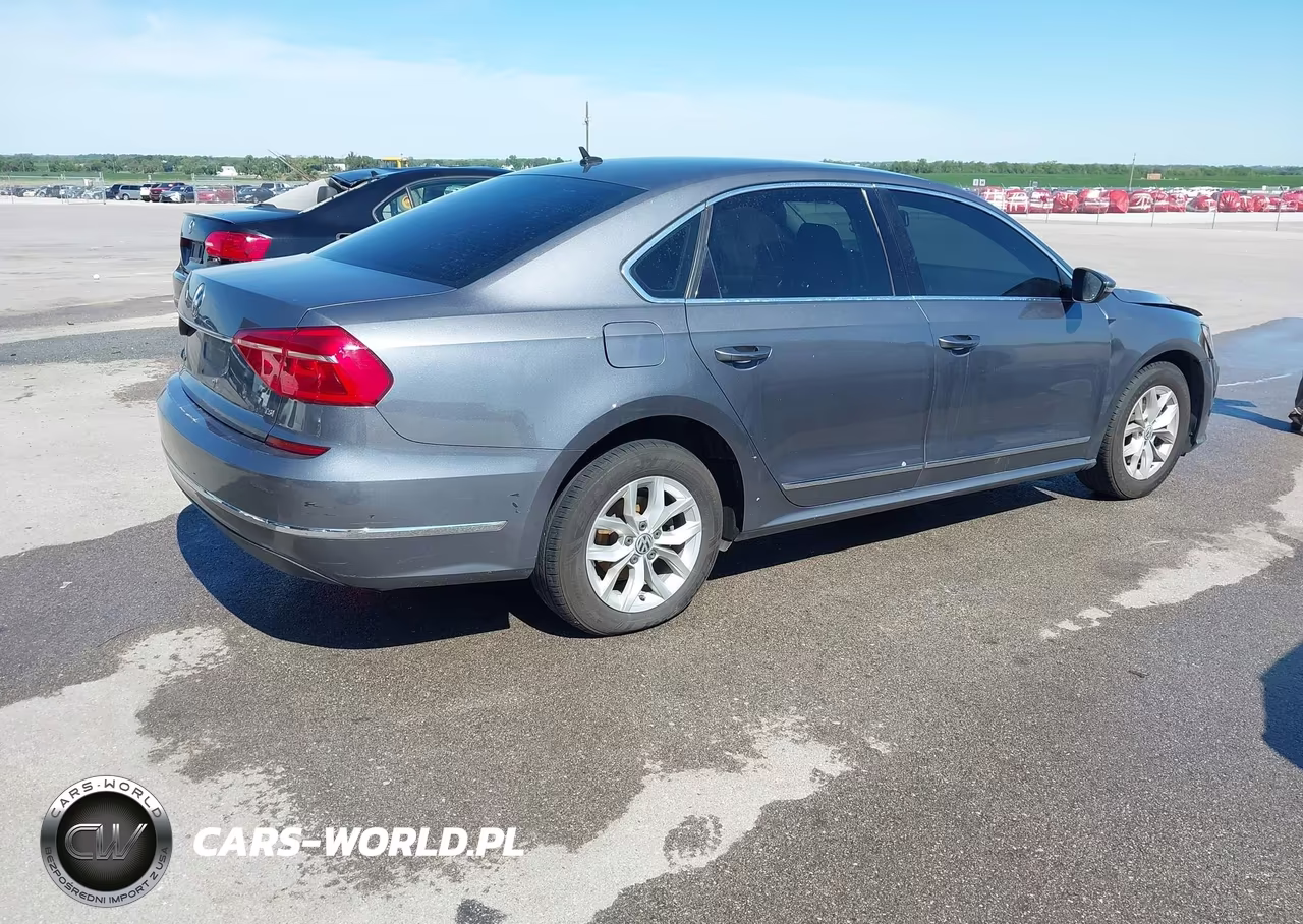 2016 Volkswagen Passat 1.8T S VIN:1VWAT7A38GC025215 - 4