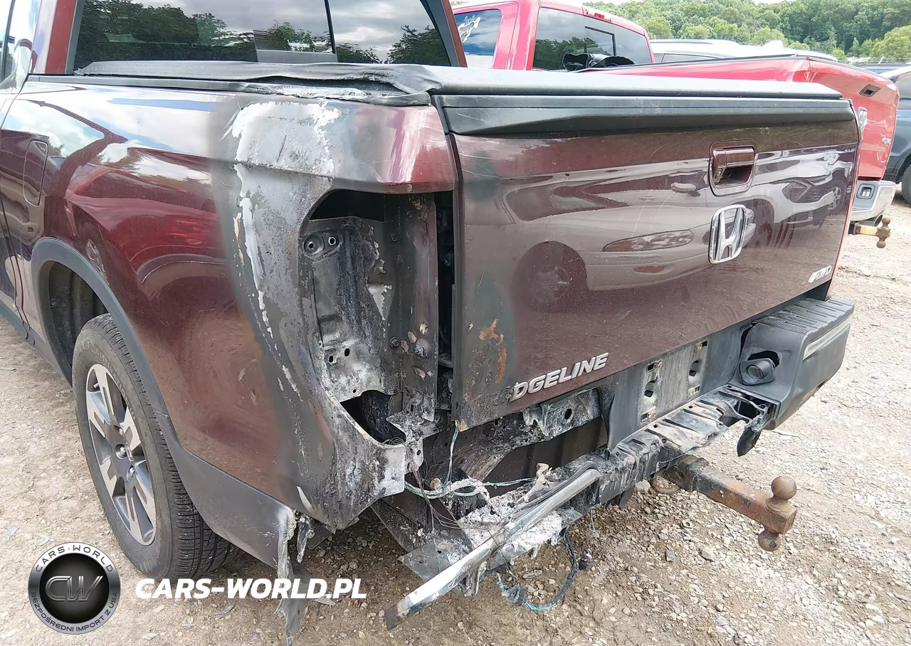2019 Honda Ridgeline Rtl-T VIN:5FPYK3F68KB033592 - 6