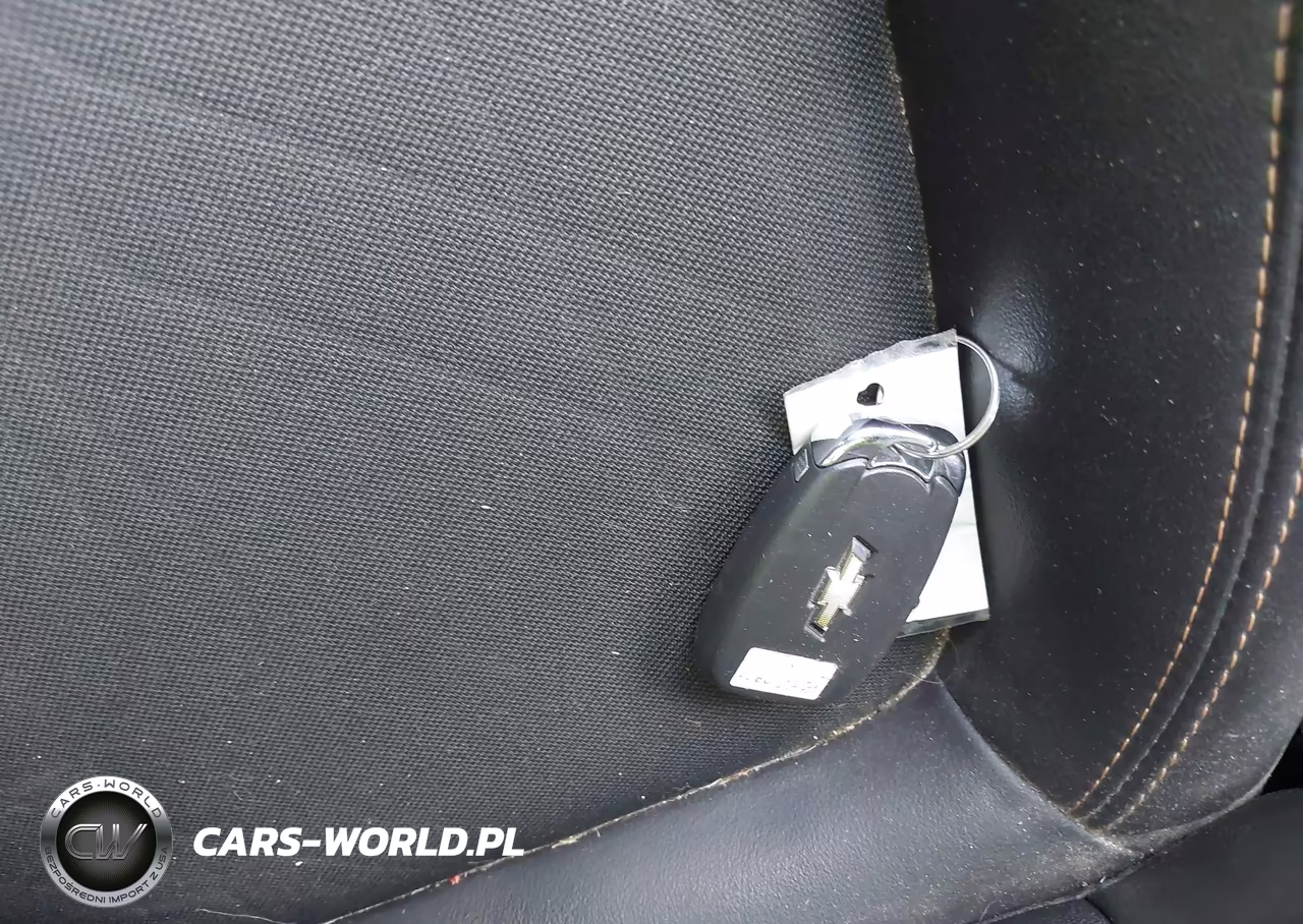 2021 Chevrolet Trax Awd Lt VIN:KL7CJPSM4MB370717 - 11