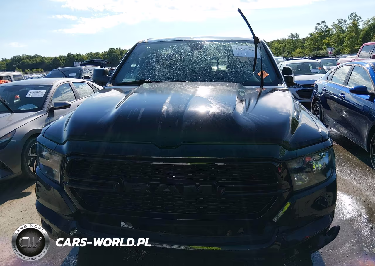 2024 Ram 1500 Tradesman Quad Cab 4X4 6'4 Box VIN:1C6RRFCG7RN138389 - 12