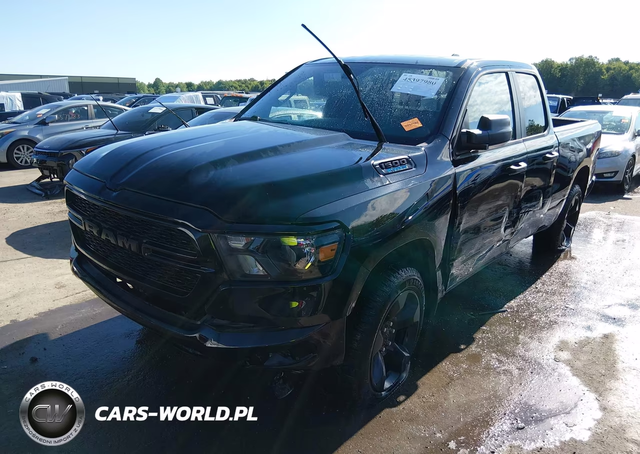 2024 Ram 1500 Tradesman Quad Cab 4X4 6'4 Box VIN:1C6RRFCG7RN138389 - 2