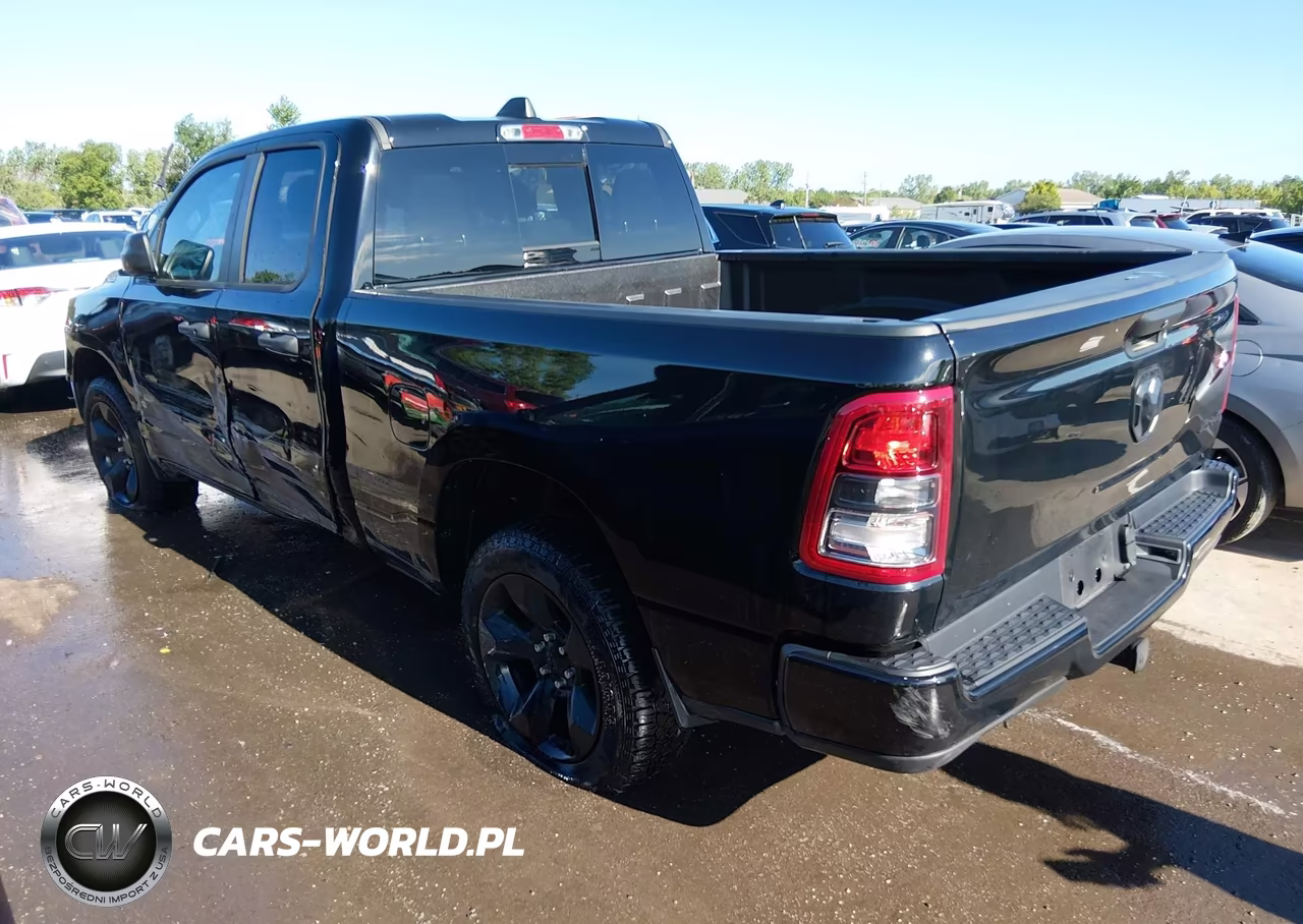 2024 Ram 1500 Tradesman Quad Cab 4X4 6'4 Box VIN:1C6RRFCG7RN138389 - 3