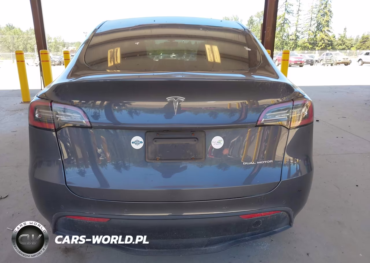 2020 Tesla Model Y Long Range Dual Motor All-Wheel Drive VIN:5YJYGDEE1LF018006 - 15