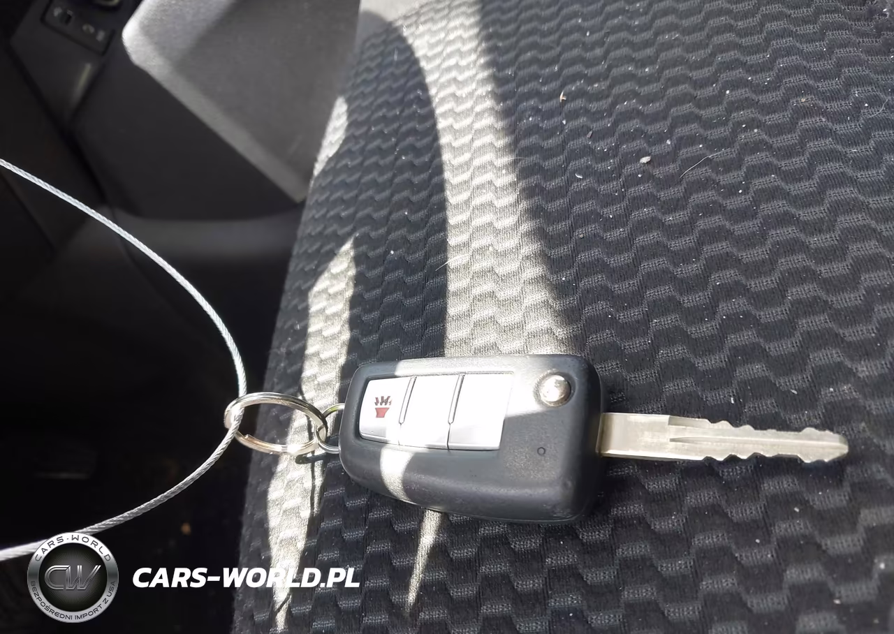 2017 Nissan Rogue Sport S VIN:JN1BJ1CP7HW016261 - 11