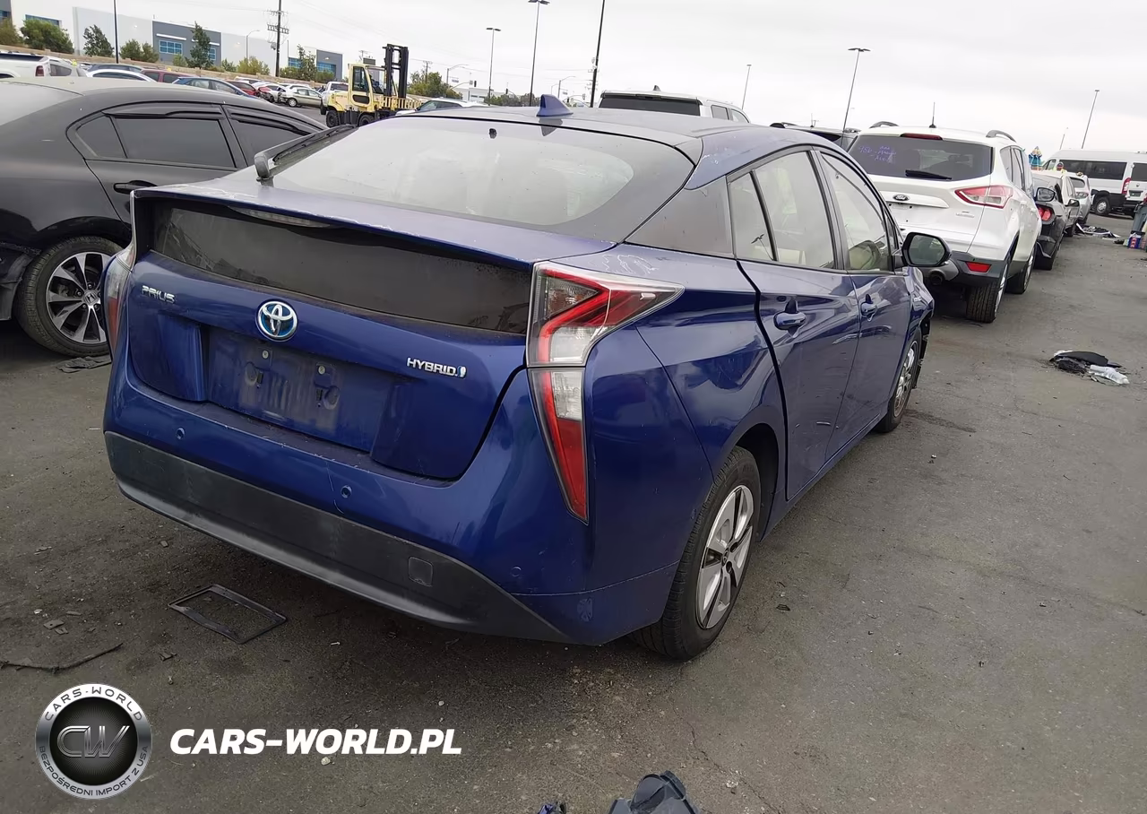 2017 Toyota Prius Two VIN:JTDKBRFU2H3559450 - 4