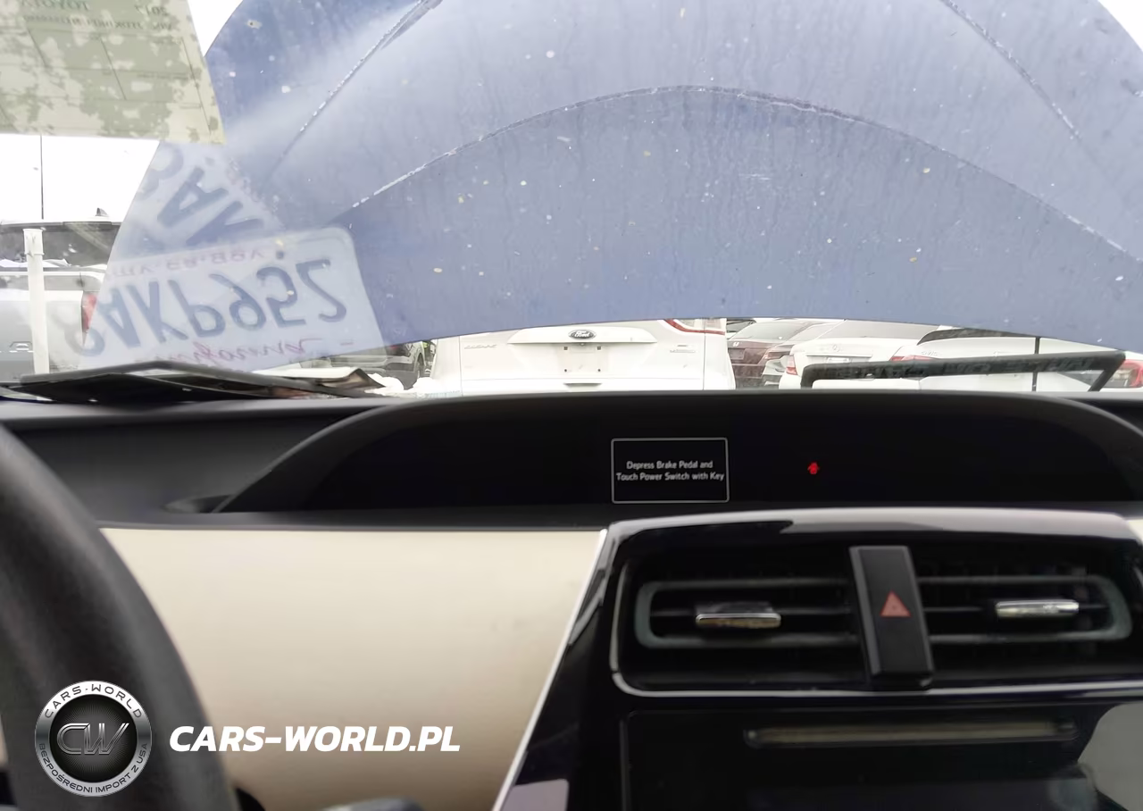 2017 Toyota Prius Two VIN:JTDKBRFU2H3559450 - 7