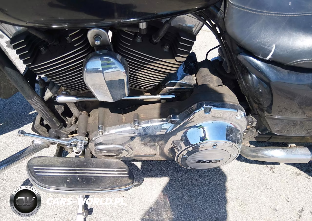 2013 Harley-Davidson Flhx Street Glide VIN:1HD1KBM19DB616365 - 9