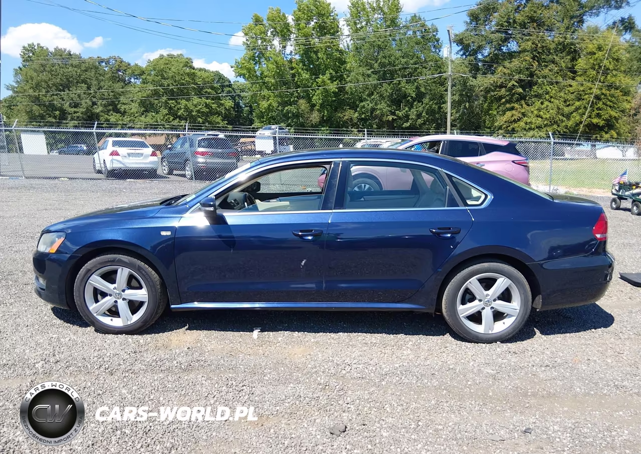 2015 Volkswagen Passat 1.8T Limited Edition VIN:1VWAS7A31FC117378 - 14