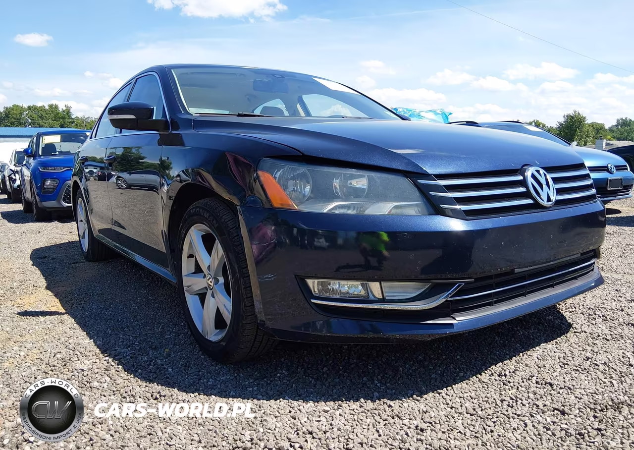 2015 Volkswagen Passat 1.8T Limited Edition VIN:1VWAS7A31FC117378 - 6