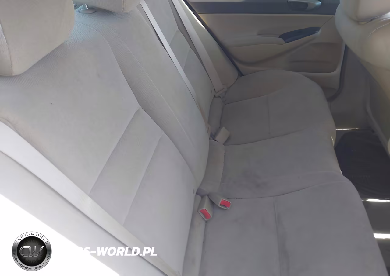 2007 Honda Civic Lx VIN:2HGFA16527H313011 - 8