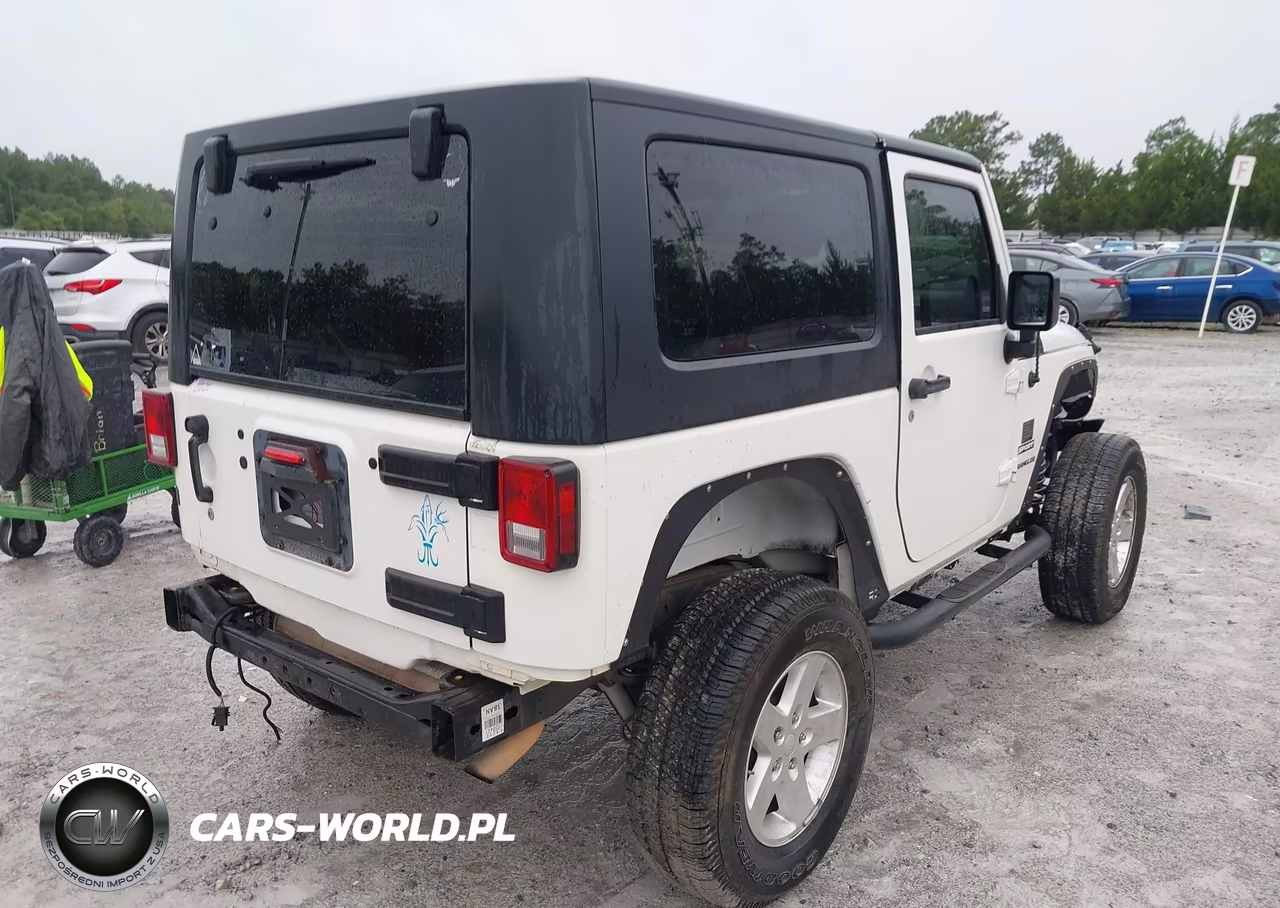 2010 Jeep Wrangler Sport VIN:1J4AA2D17AL227972 - 4