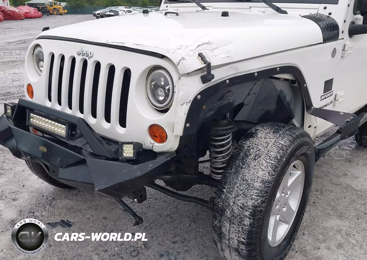 2010 Jeep Wrangler Sport VIN:1J4AA2D17AL227972 - 6