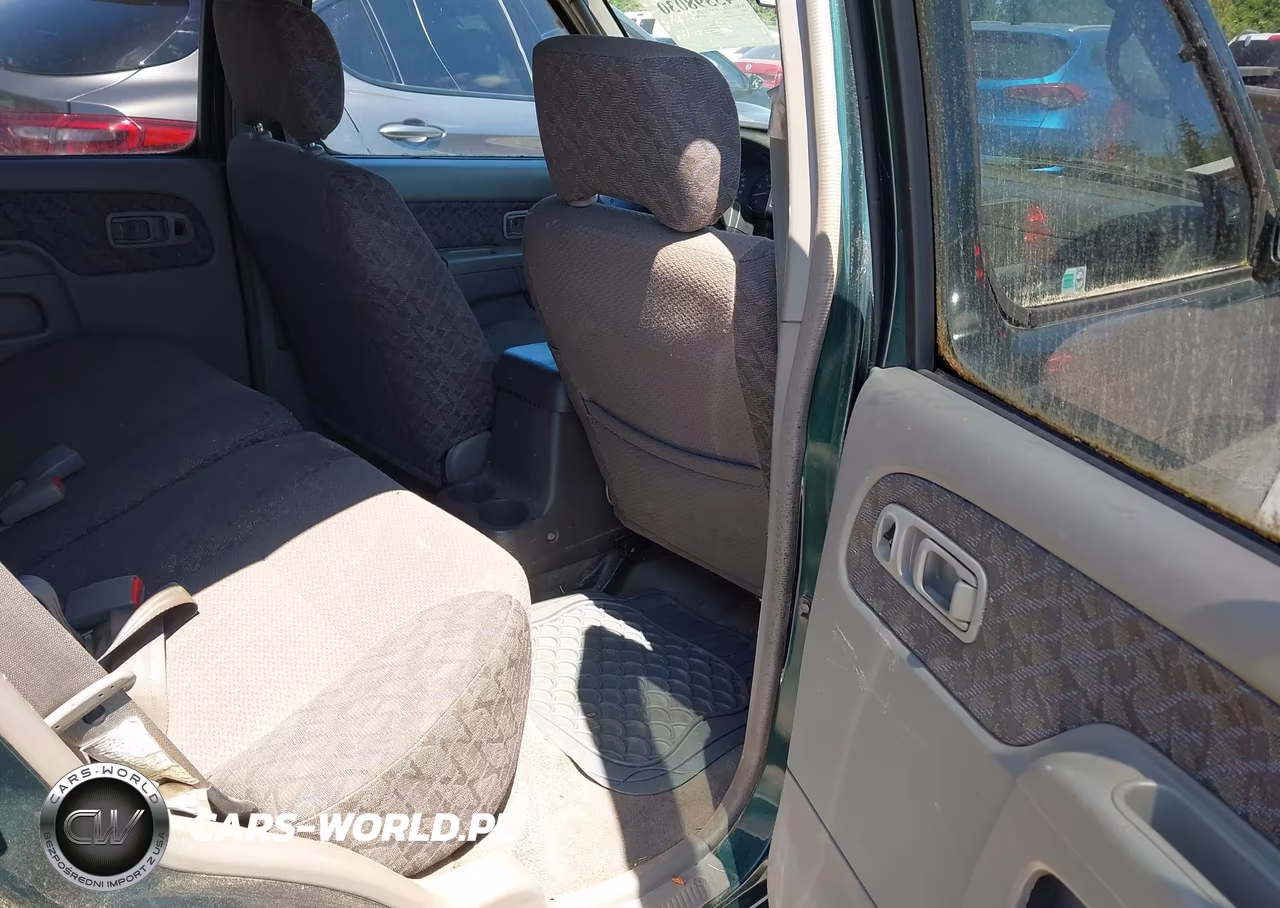 2000 Nissan Xterra Se-Xe VIN:5N1ED28YXYC558685 - 8