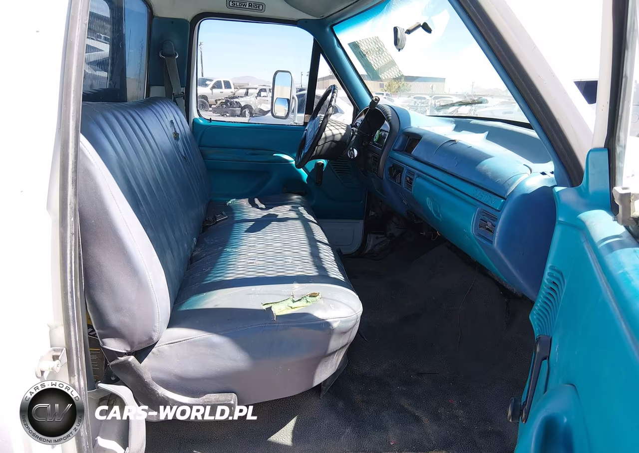 1992 Ford F350 VIN:2FDHF37G5NCA63516 - 5