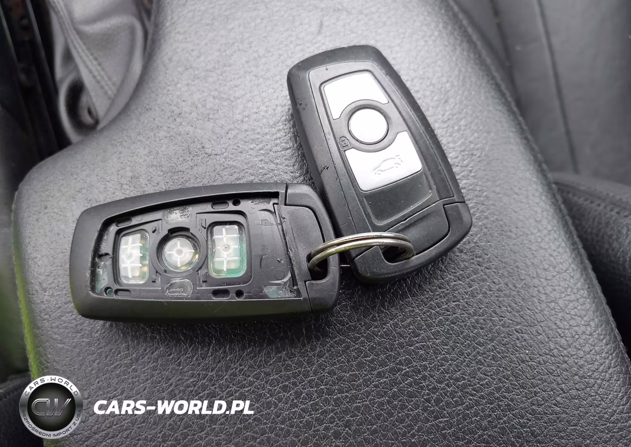 2012 BMW 328I VIN:WBA3A5C53CF340367 - 11