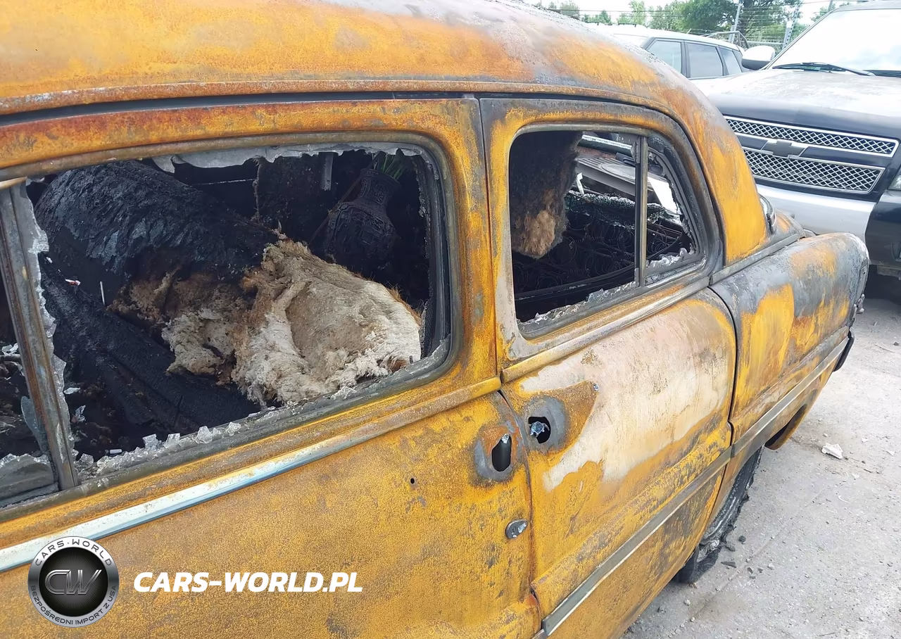 1951 Mercury Monterey VIN:000000051ME81575M - 12