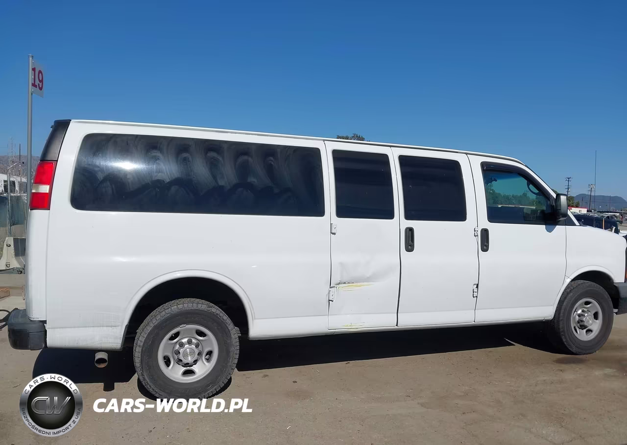 2013 Chevrolet Express 3500 Ls VIN:1GAZGZFA4D1193608 - 13