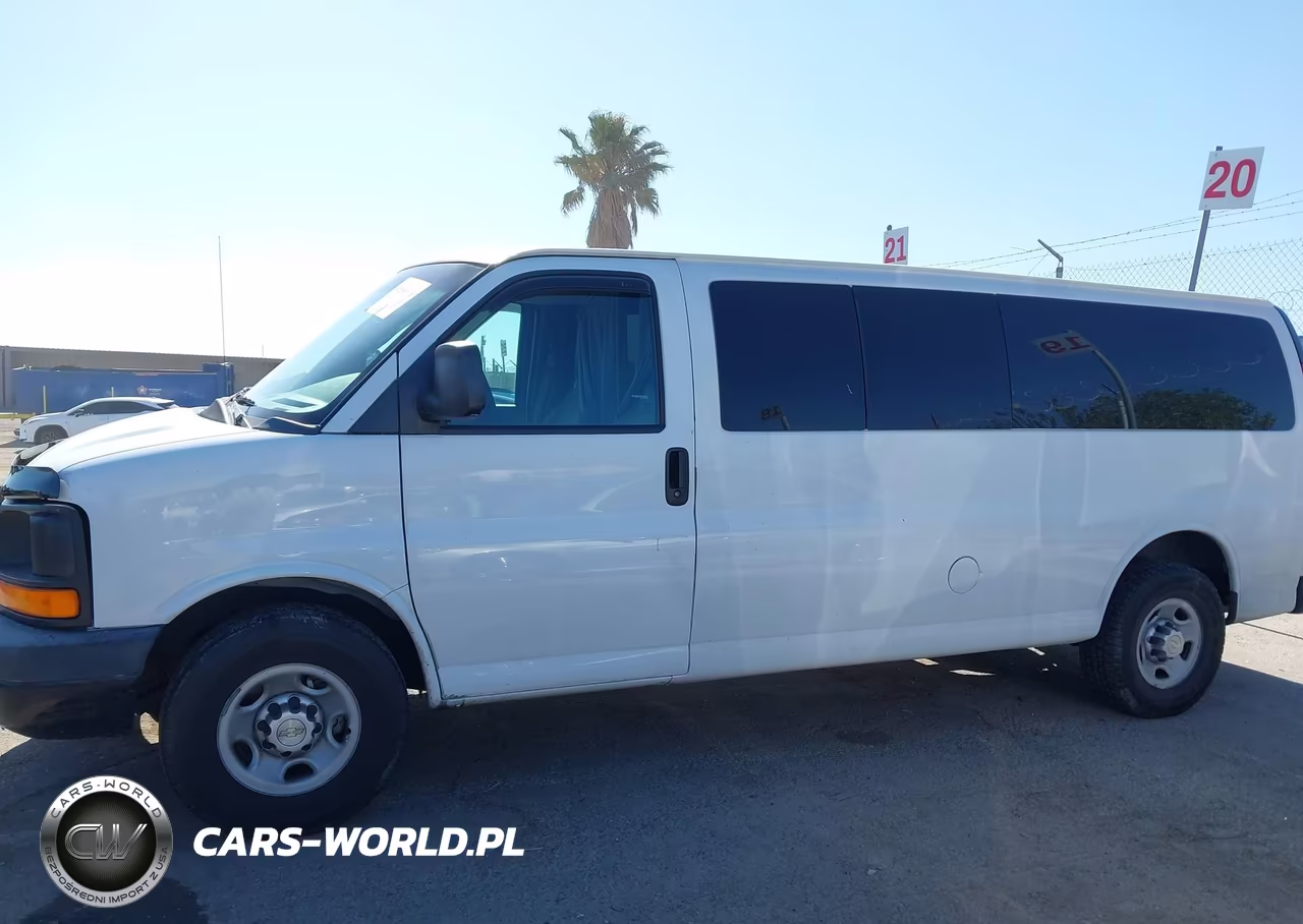 2013 Chevrolet Express 3500 Ls VIN:1GAZGZFA4D1193608 - 14