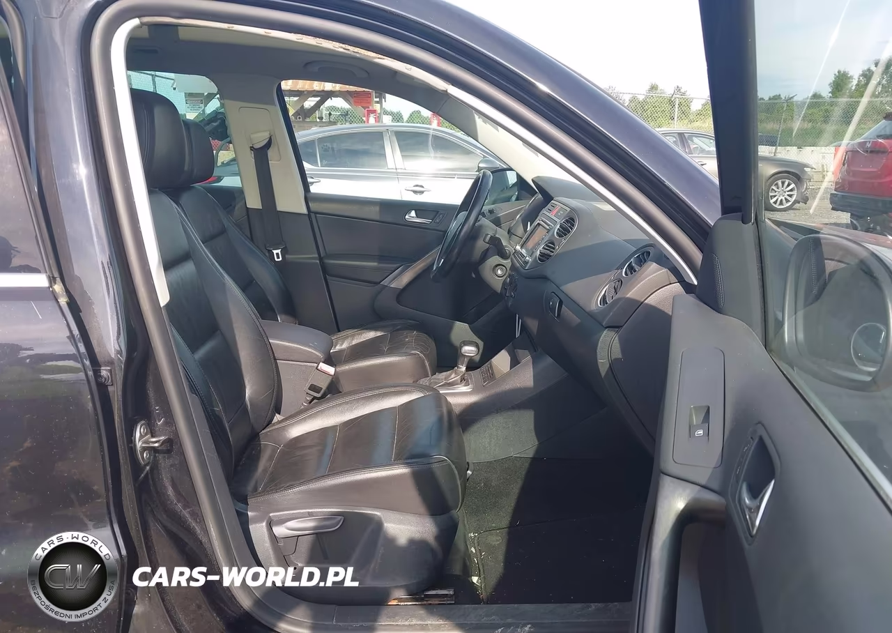2010 Volkswagen Tiguan Se VIN:WVGBV7AX9AW500991 - 5