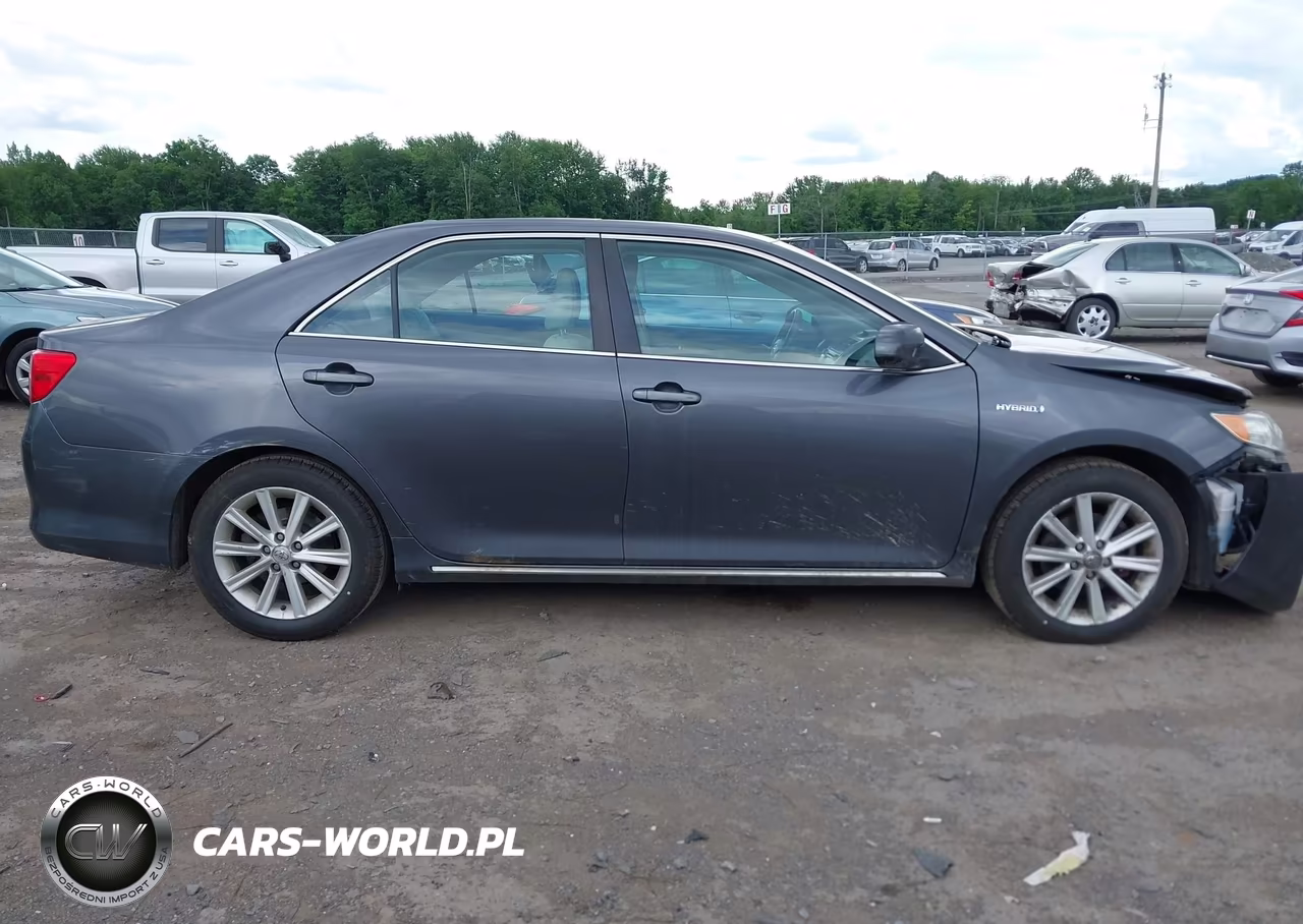 2013 Toyota Camry Hybrid Xle VIN:4T1BD1FK7DU075140 - 13