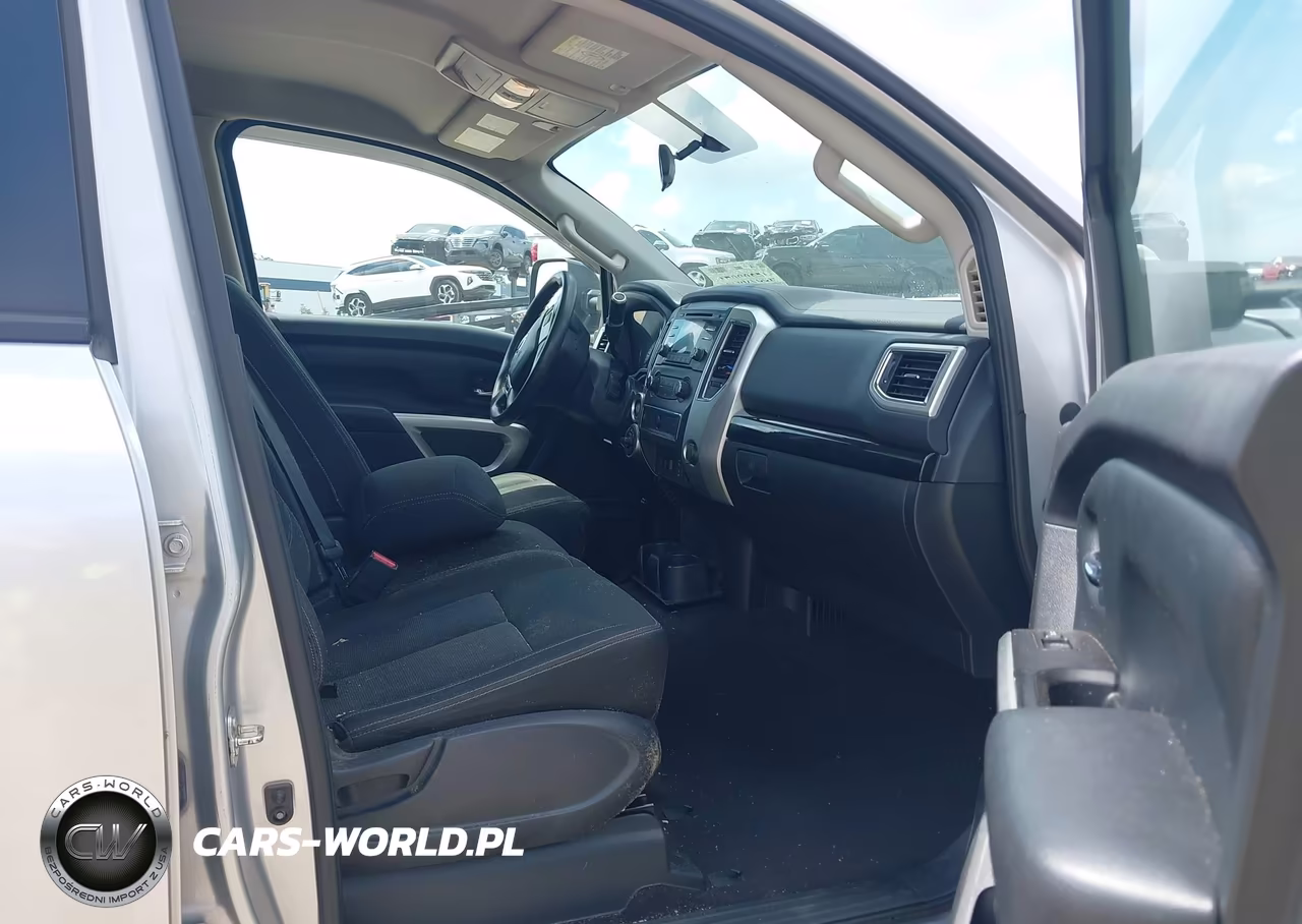 2017 Nissan Titan Xd Sv Diesel VIN:1N6BA1F34HN548964 - 5