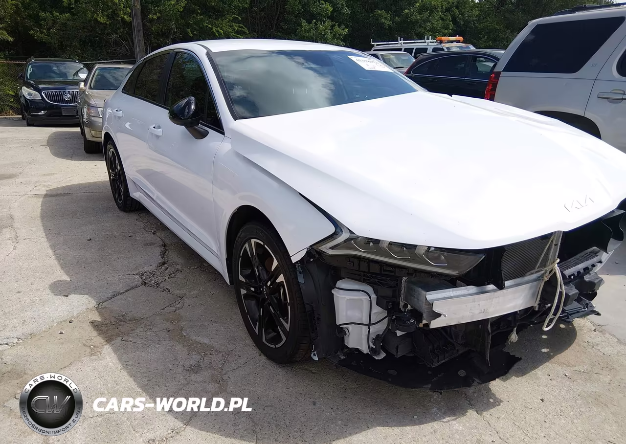 2024 Kia K5 Gt-Line – zdjęcie 1 z 18