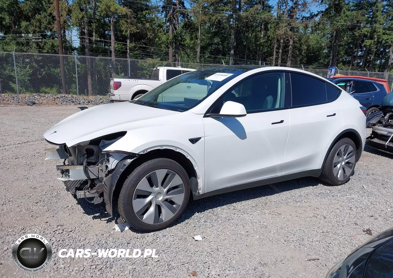 2023 Tesla Model Y Awd-Long Range Dual Motor All-Wheel Drive VIN:7SAYGDEE1PF825103 - 2