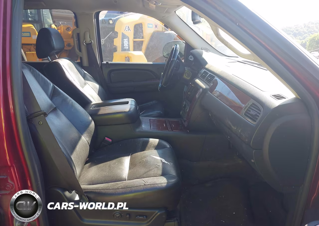 2009 Chevrolet Tahoe Ltz VIN:1GNFK33089R221962 - 5