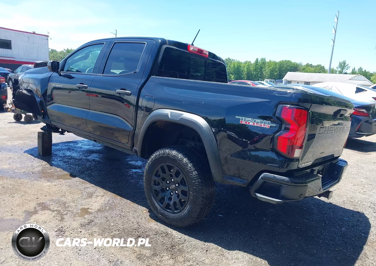 2025 Chevrolet Colorado 4Wd Trail Boss VIN:1GCPTEEK0S1171860 - 3