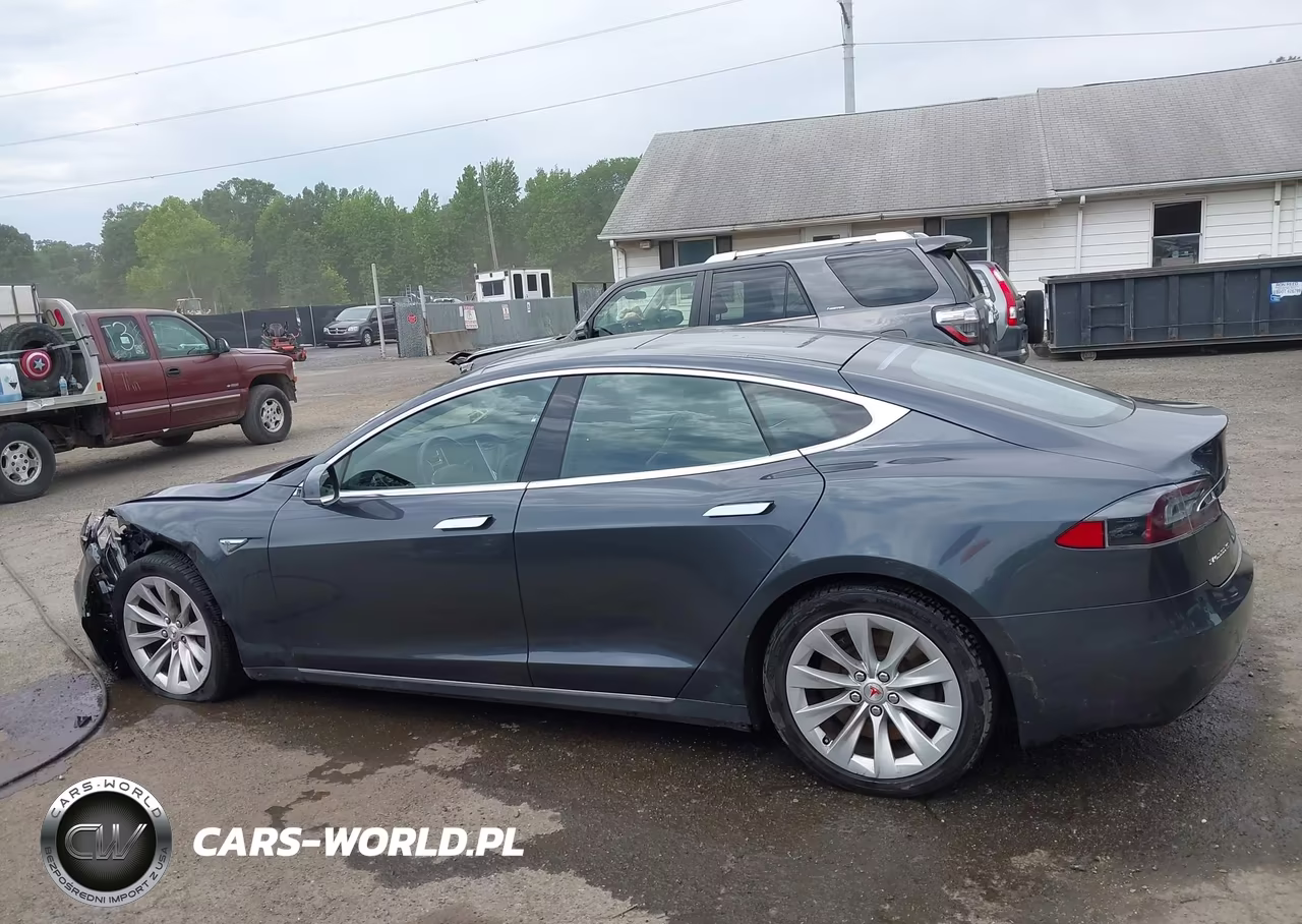 2016 Tesla Model S VIN:5YJSA1E23GF156552 - 14