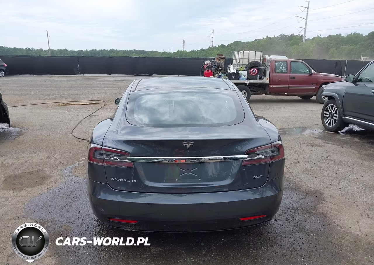 2016 Tesla Model S VIN:5YJSA1E23GF156552 - 16