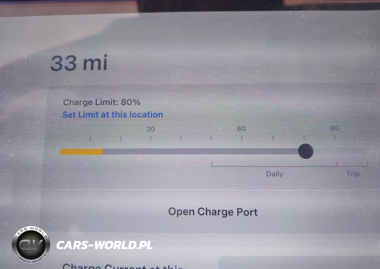2016 Tesla Model S VIN:5YJSA1E23GF156552 - 17