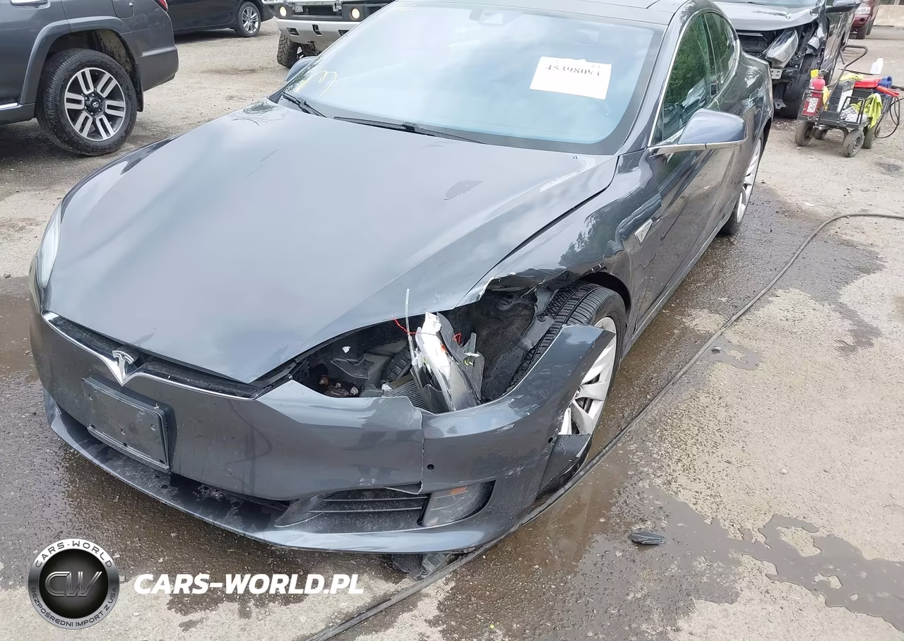 2016 Tesla Model S VIN:5YJSA1E23GF156552 - 6
