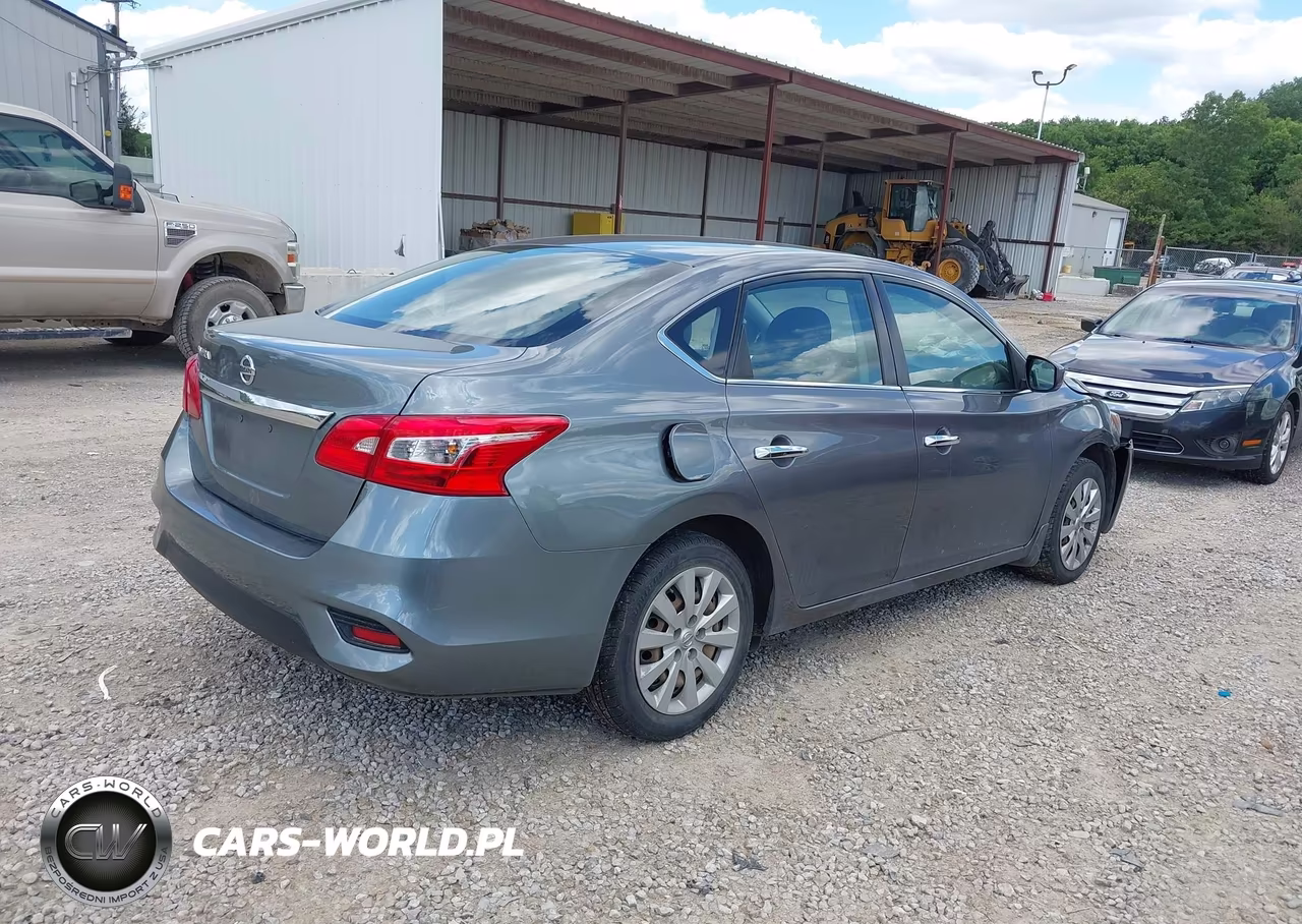 2019 Nissan Sentra S VIN:3N1AB7AP2KY276615 - 4