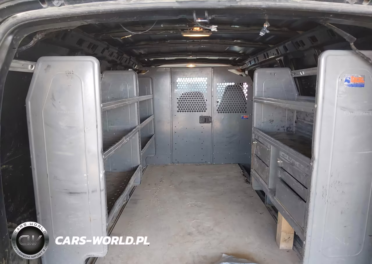 2009 Chevrolet Express Work Van VIN:1GCGG25C691126444 - 12