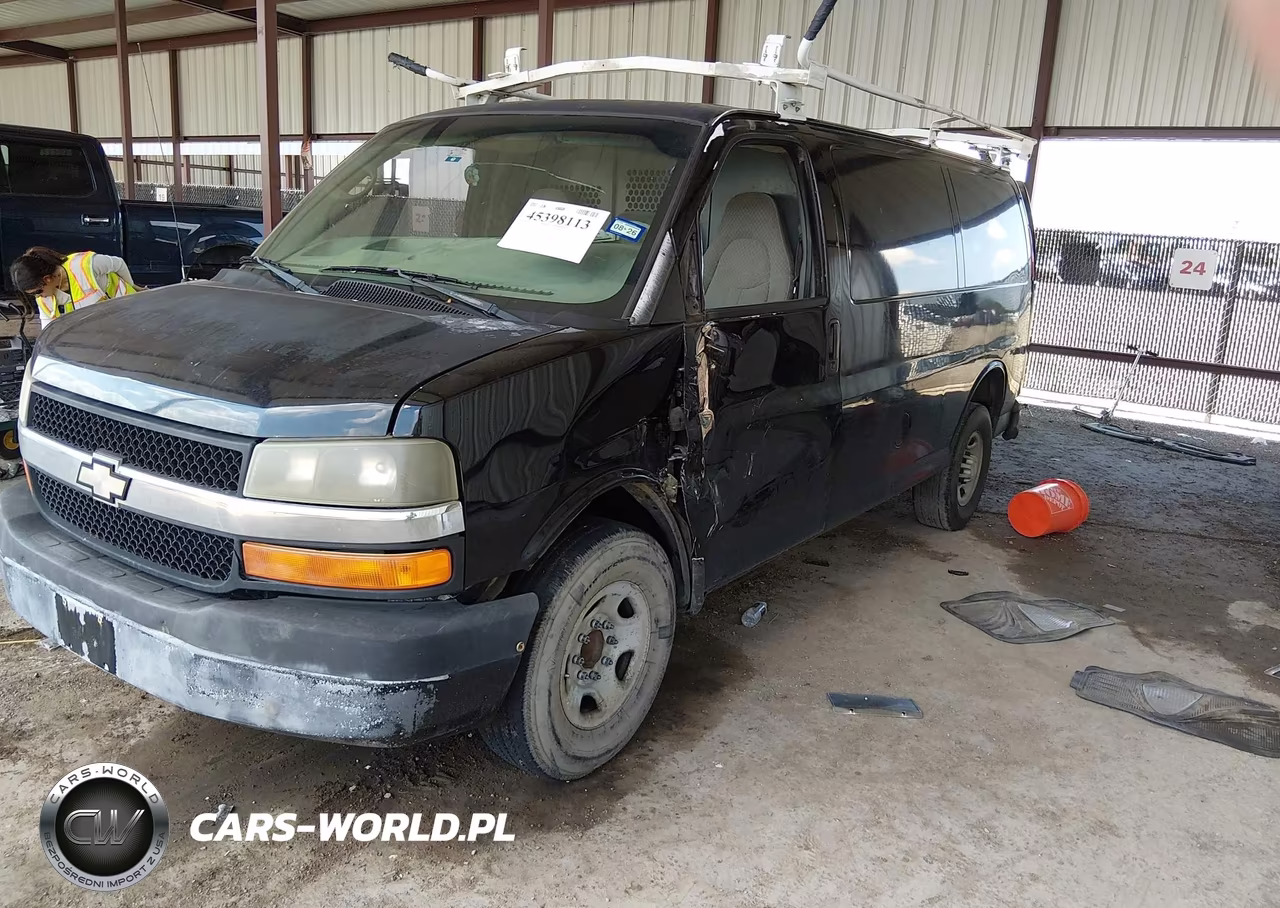 2009 Chevrolet Express Work Van VIN:1GCGG25C691126444 - 2