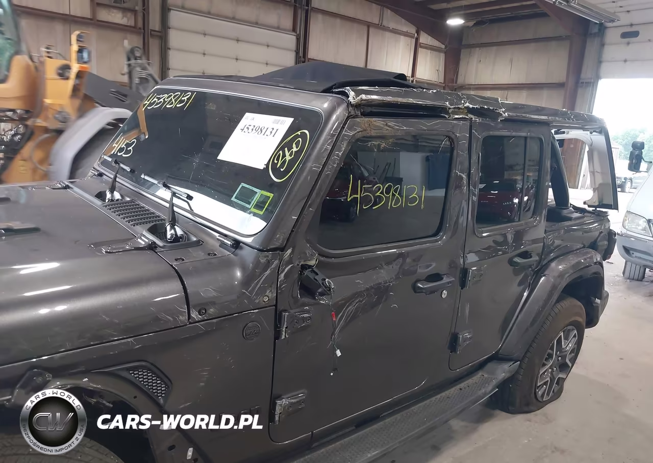 2026 Jeep Wrangler Sahara 4X4 VIN:1C4PJXEG2TW242543 - 13