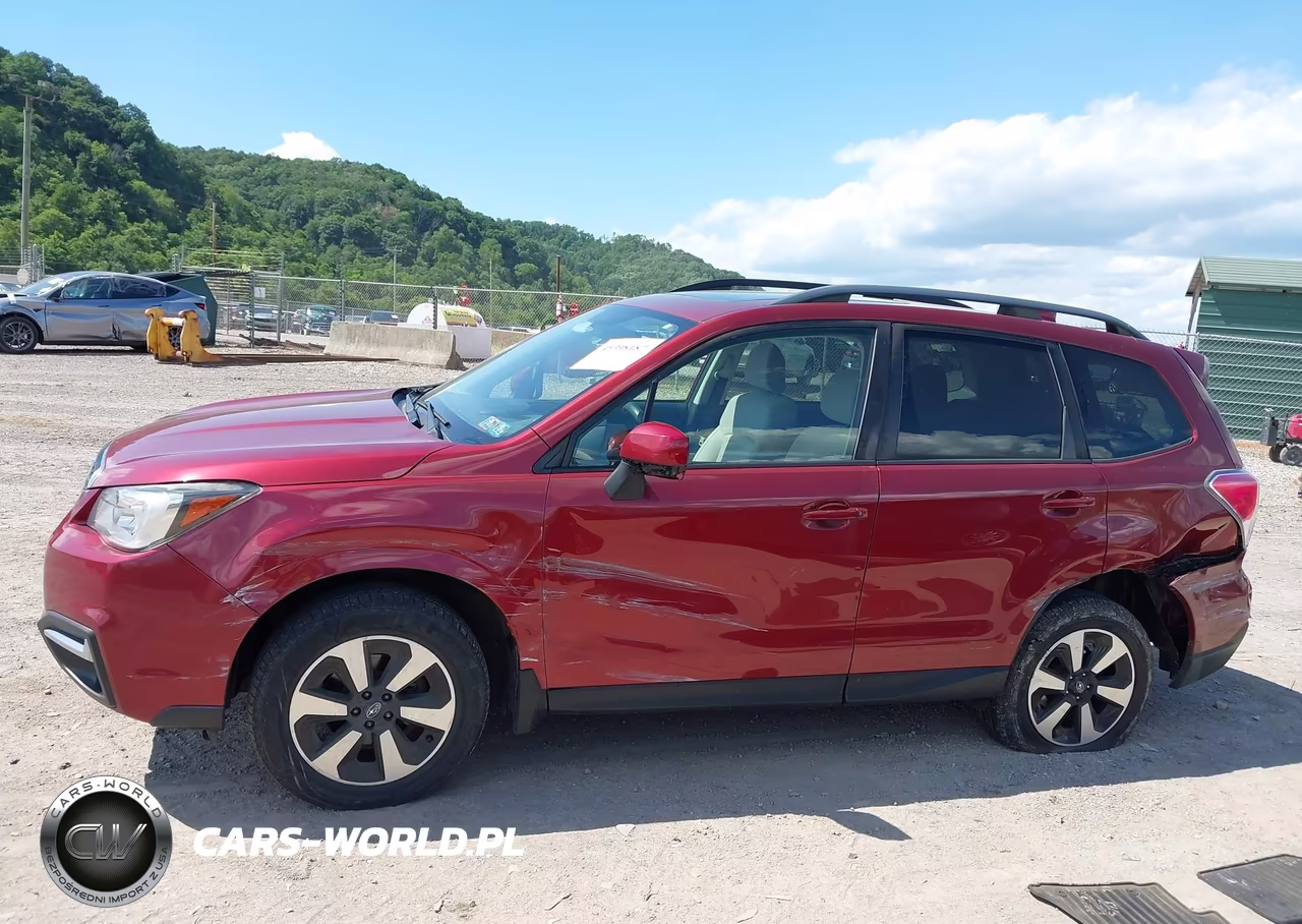 2017 Subaru Forester 2.5I Premium VIN:JF2SJAECXHH532742 - 14
