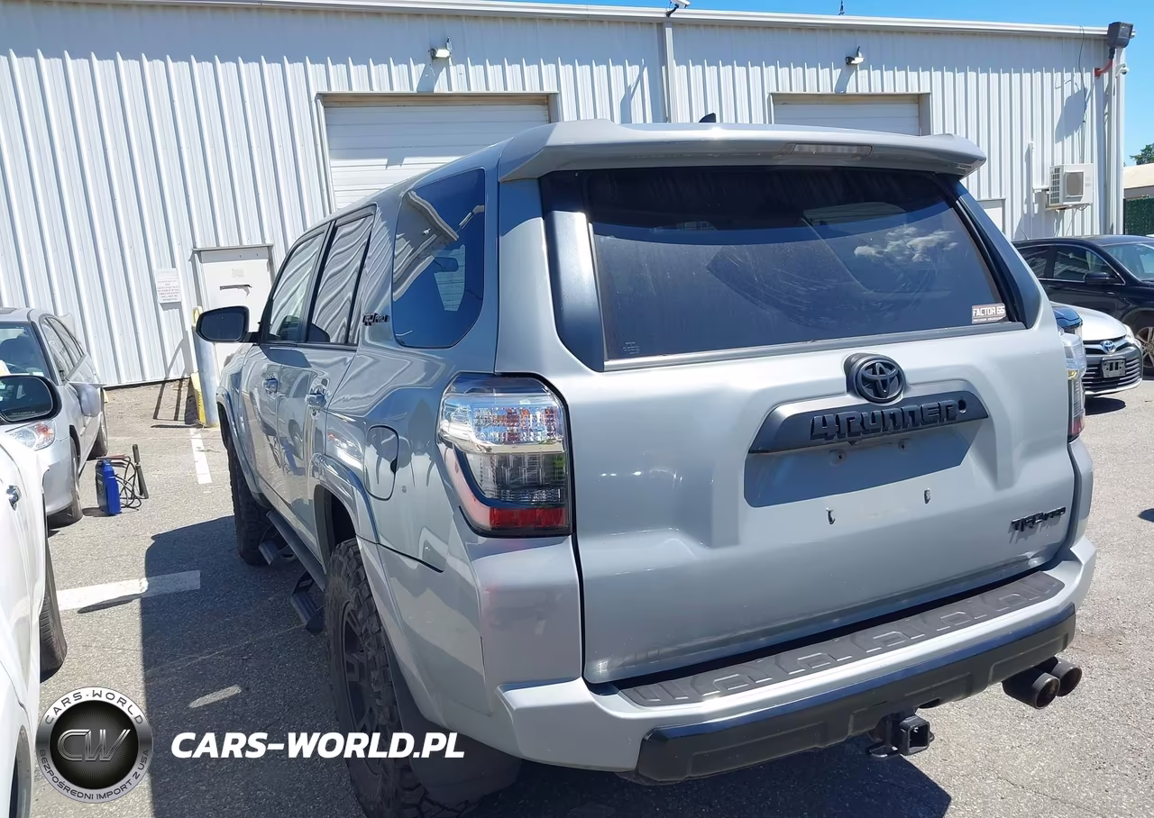 2017 Toyota 4Runner Trd Pro VIN:JTEBU5JR3H5424547 - 3