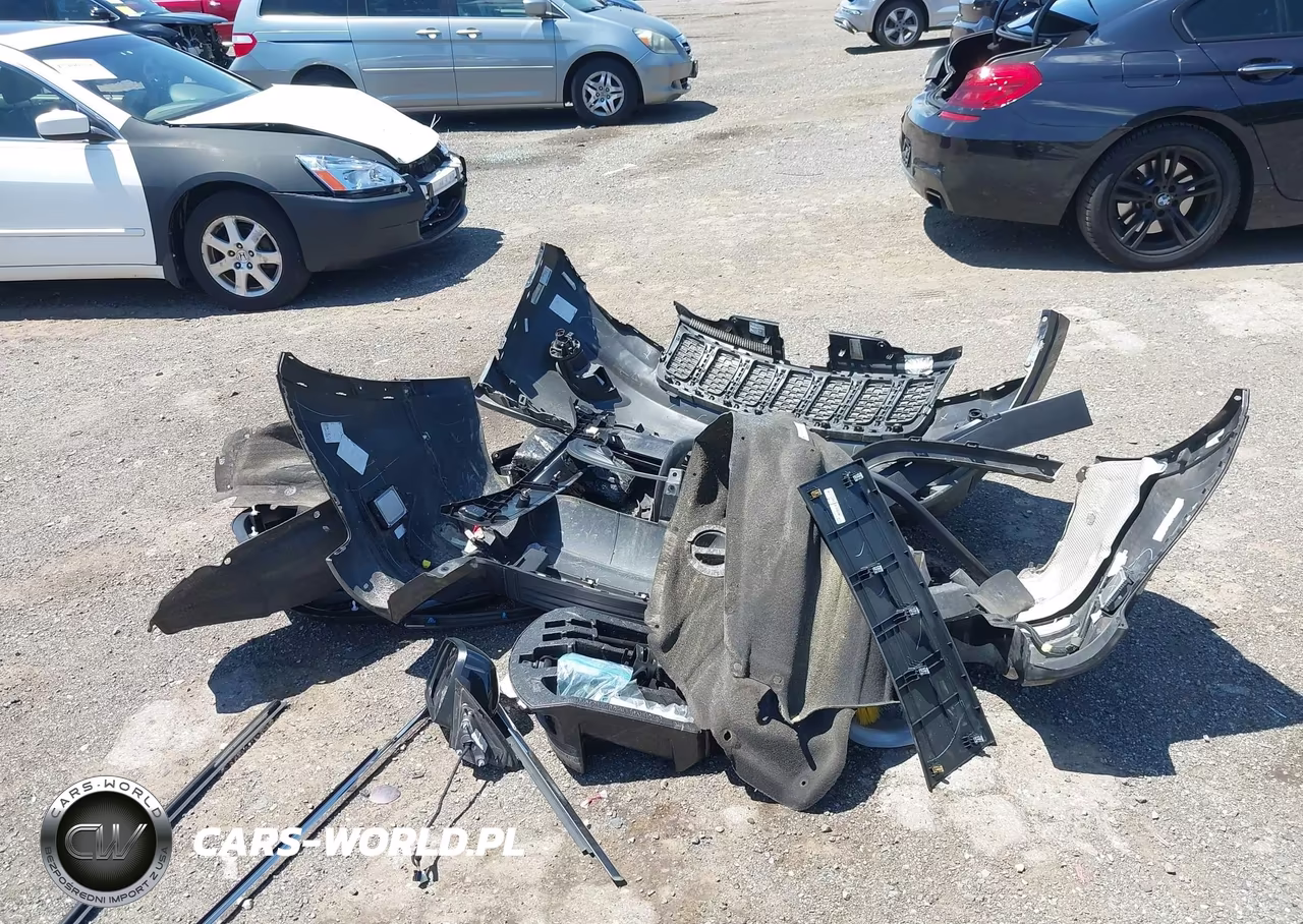 2020 Jeep Grand Cherokee Laredo E 4X4 VIN:1C4RJFAG2LC410028 - 12